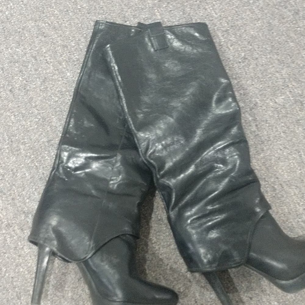 Leather boots